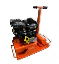 Plate Compactor With 6.5HP Vanguard Engine